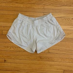 LULULEMON HOTTIE RUNNING SHORTS